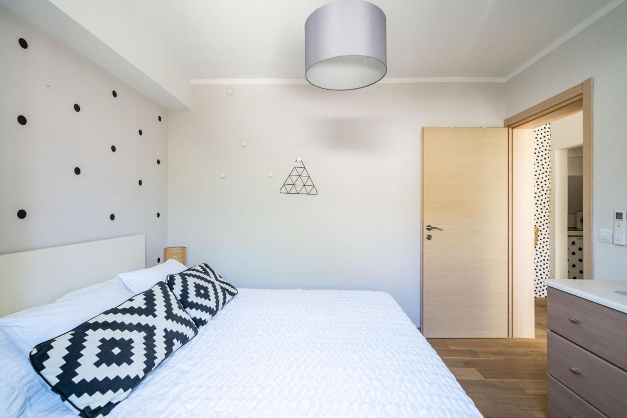 Stay U-Nique Studio Apartment In Orasac Exterior photo
