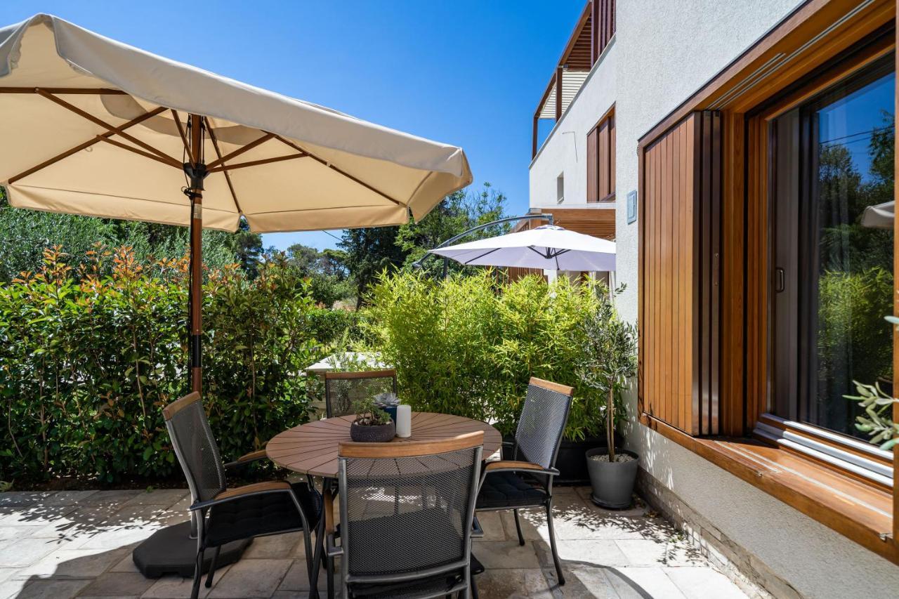 Stay U-Nique Studio Apartment In Orasac Exterior photo